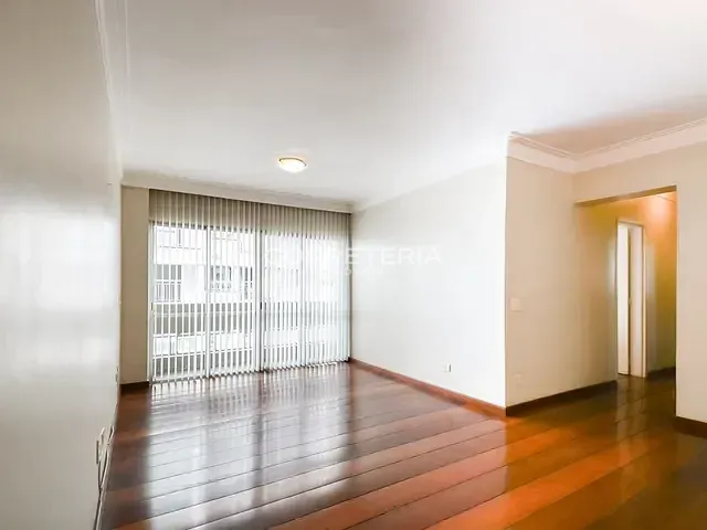 Apartamento 3 quartos e 3 banheiros, à venda, no bairro Moema em São Paulo
