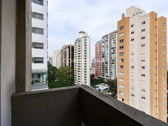 Apartamento 3 quartos e 3 banheiros, à venda, no bairro Moema em São Paulo