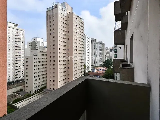 Apartamento 3 quartos e 3 banheiros, à venda, no bairro Moema em São Paulo