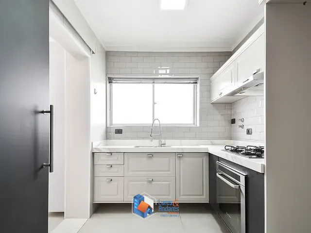 Apartamento 3 quartos e 3 banheiros, à venda, no bairro Moema em São Paulo