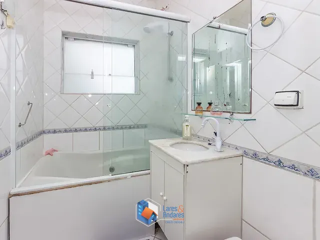Casa 3 quartos e 4 banheiros, à venda, no bairro Jardim Consórcio em São Paulo