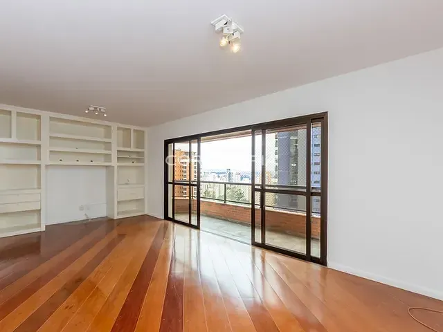 Apartamento 3 quartos e 5 banheiros, à venda, no bairro Vila Andrade em São Paulo