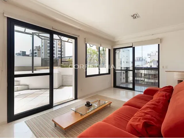 Cobertura / Penthouse 4 quartos e 5 banheiros, à venda, no bairro Moema em São Paulo