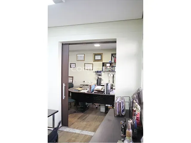 Sala à venda, no bairro República em São Paulo