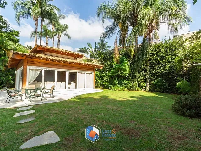 Casa 3 quartos e 6 banheiros, à venda, no bairro Cidade Jardim em São Paulo