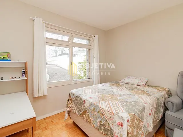 Apartamento 3 quartos e 2 banheiros, à venda, no bairro Rio Branco em Porto Alegre