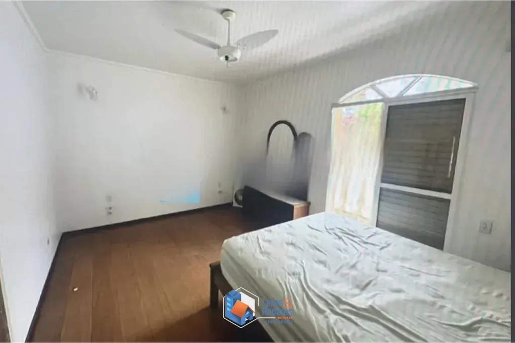 Casa, 3 quartos, 214 m² - Foto 9