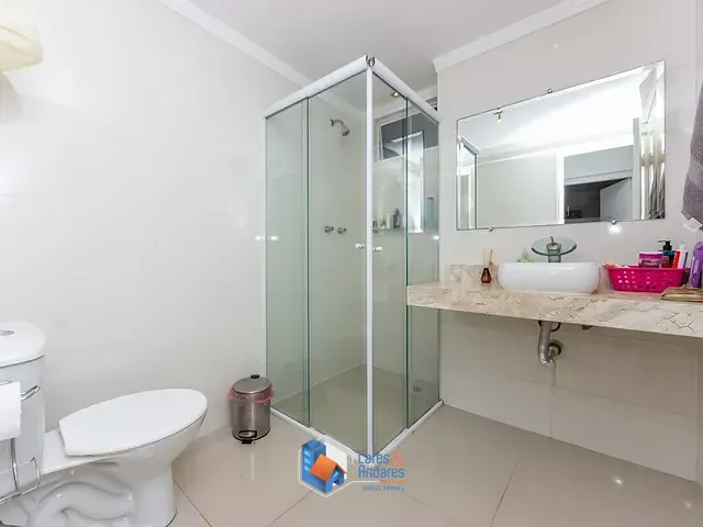 Apartamento 3 quartos e 3 banheiros, à venda, no bairro Vila Olímpia em São Paulo