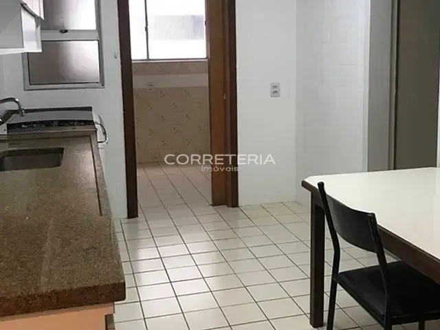 Apartamento 2 quartos e 4 banheiros, à venda, no bairro Vila Madalena em São Paulo