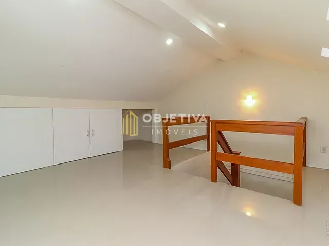 Casa 3 quartos e 3 banheiros, à venda, no bairro Cavalhada em Porto Alegre
