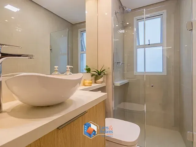 Apartamento 2 quartos e 1 banheiro, à venda, no bairro Moema em São Paulo