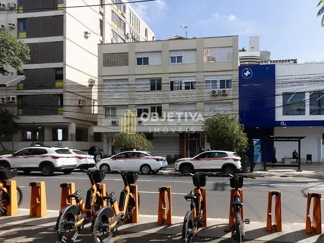 Apartamento 3 quartos e 5 banheiros, à venda, no bairro Moinhos de Vento em Porto Alegre