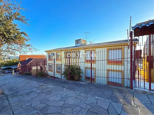 Apartamento 1 quarto e 1 banheiro, à venda, no bairro Medianeira em Porto Alegre