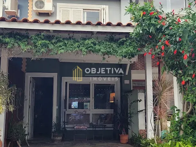 Casa 2 quartos e 2 banheiros, à venda, no bairro Ipanema em Porto Alegre