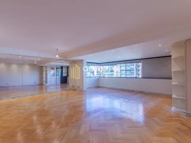 Apartamento 3 quartos e 6 banheiros, à venda, no bairro Petrópolis em Porto Alegre