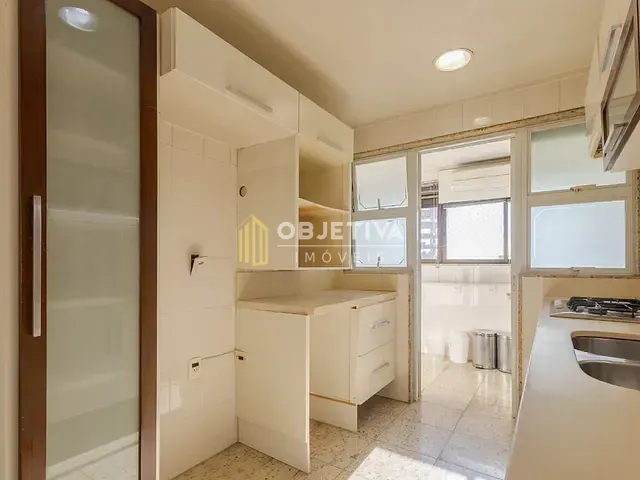 Apartamento 3 quartos e 6 banheiros, à venda, no bairro Petrópolis em Porto Alegre