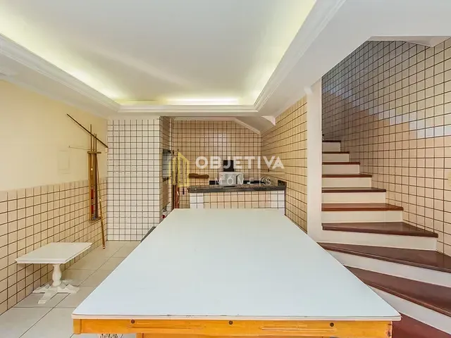 Casa 5 quartos e 11 banheiros, à venda, no bairro Marechal Rondon em Canoas