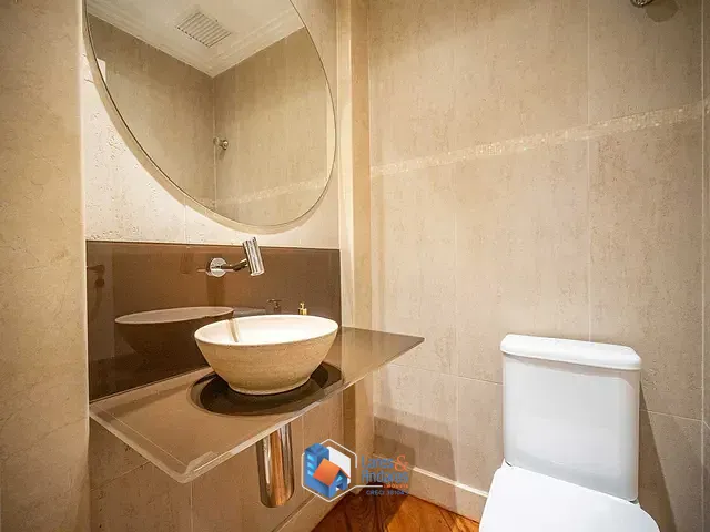 Apartamento 3 quartos e 8 banheiros, à venda, no bairro Vila Olímpia em São Paulo