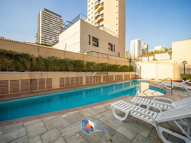 Apartamento 3 quartos e 8 banheiros, à venda, no bairro Vila Olímpia em São Paulo