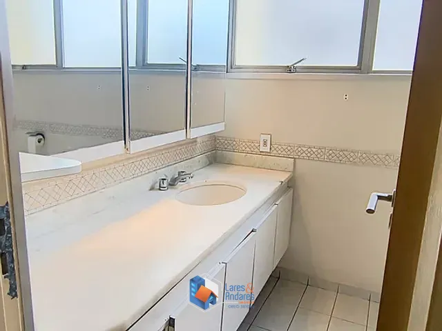 Apartamento 2 quartos e 3 banheiros, à venda, no bairro Itaim Bibi em São Paulo