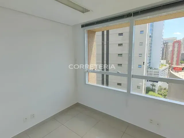 Sala à venda, no bairro Bela Vista em São Paulo