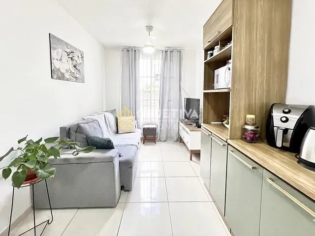 Apartamento 2 quartos e 1 banheiro, à venda, no bairro Fátima em Canoas