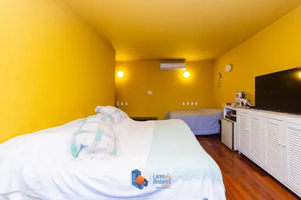Casa, 3 quartos, 255 m² - Foto 9