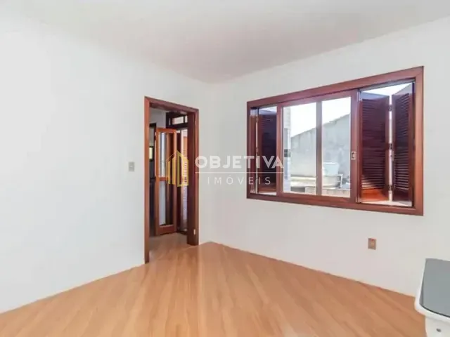 Casa 3 quartos e 4 banheiros, à venda, no bairro Sarandi em Porto Alegre
