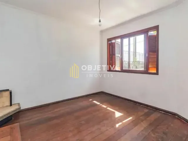 Casa 3 quartos e 4 banheiros, à venda, no bairro Sarandi em Porto Alegre