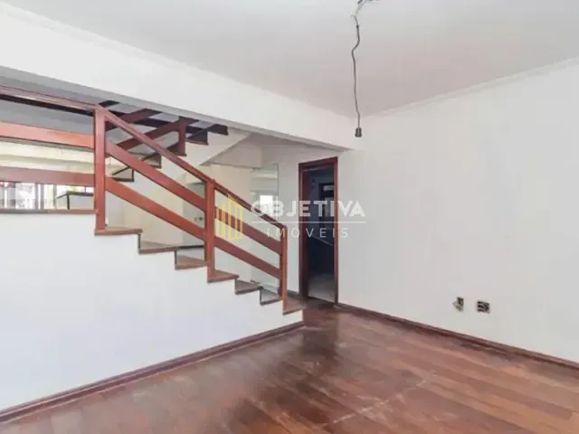 Casa 3 quartos e 4 banheiros, à venda, no bairro Sarandi em Porto Alegre