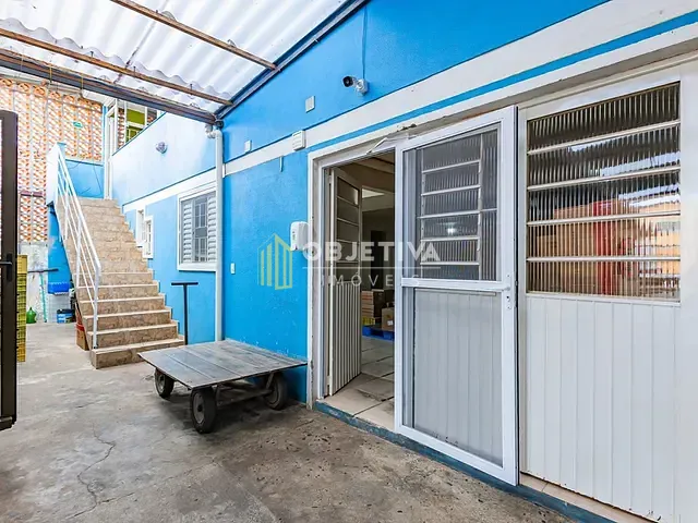 Casa 3 quartos e 1 banheiro, à venda, no bairro Anchieta em Porto Alegre