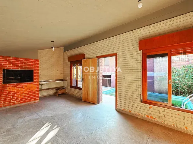 Casa 6 quartos e 3 banheiros, à venda, no bairro Higienópolis em Porto Alegre