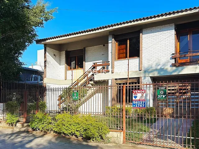 Casa 6 quartos e 3 banheiros, à venda, no bairro Higienópolis em Porto Alegre