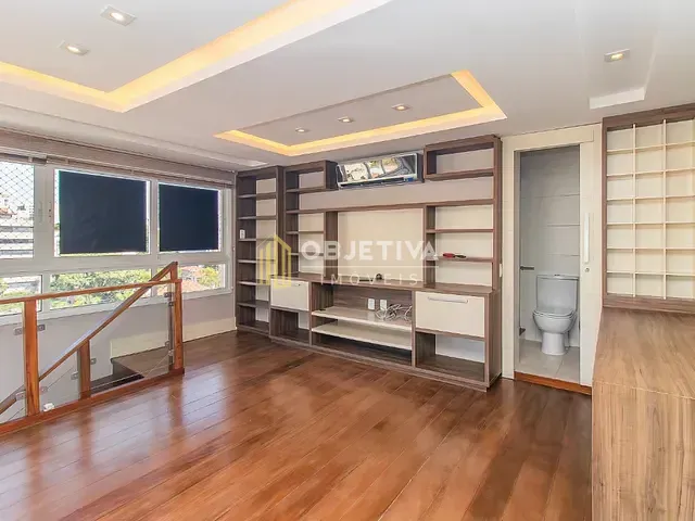Cobertura / Penthouse 1 quarto e 3 banheiros, à venda, no bairro São João em Porto Alegre