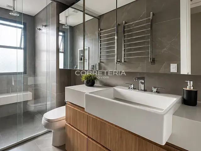 Apartamento 3 quartos e 7 banheiros, à venda, no bairro Moema em São Paulo