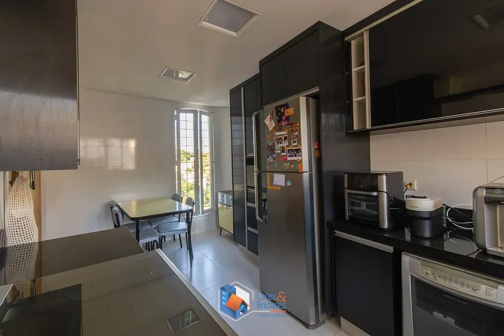 Casa, 4 quartos, 253 m² - Foto 20