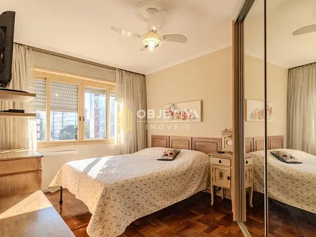 Apartamento 3 quartos e 2 banheiros, à venda, no bairro Menino Deus em Porto Alegre