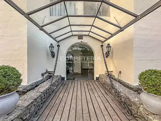 Apartamento 2 quartos e 1 banheiro, à venda, no bairro Moema em São Paulo