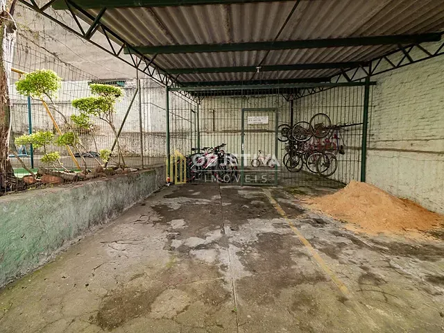 Apartamento 2 quartos e 1 banheiro, à venda, no bairro Bom Jesus em Porto Alegre