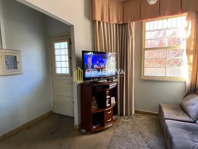Casa 3 quartos e 2 banheiros, à venda, no bairro Azenha em Porto Alegre