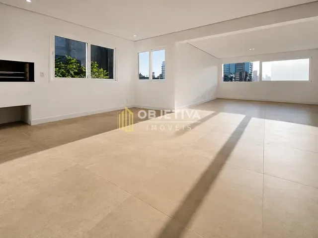 Apartamento 3 quartos e 5 banheiros, à venda, no bairro Auxiliadora em Porto Alegre