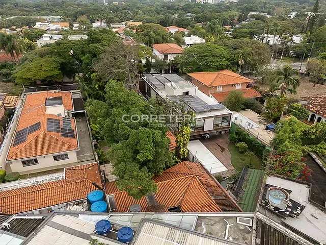 Terreno à venda, no bairro Alto de Pinheiros em São Paulo