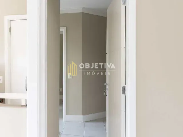 Sala à venda, no bairro Petrópolis em Porto Alegre
