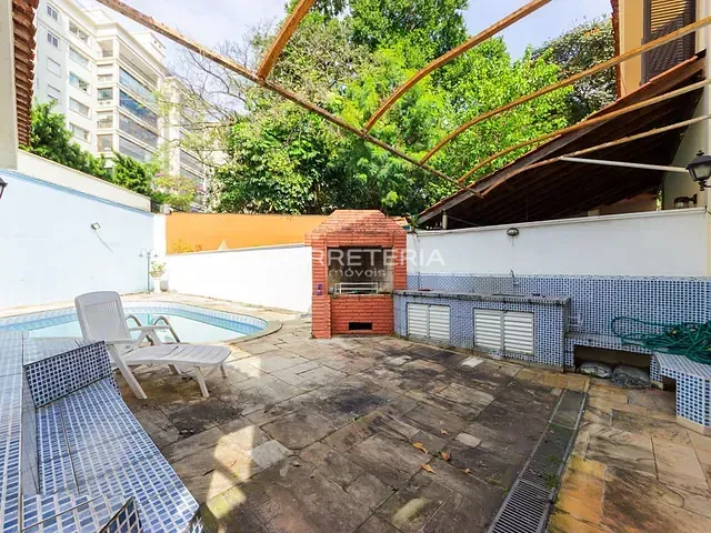 Casa 4 quartos e 4 banheiros, à venda, no bairro Chácara Santo Antônio (Zona Sul) em São Paulo