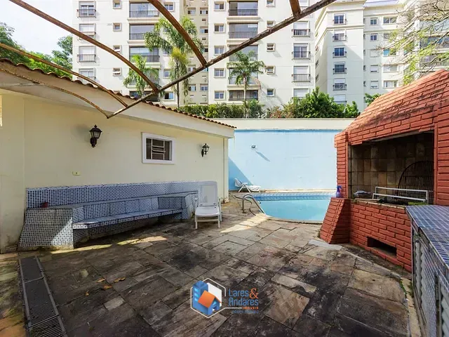 Casa 4 quartos e 4 banheiros, à venda, no bairro Chácara Santo Antônio (Zona Sul) em São Paulo