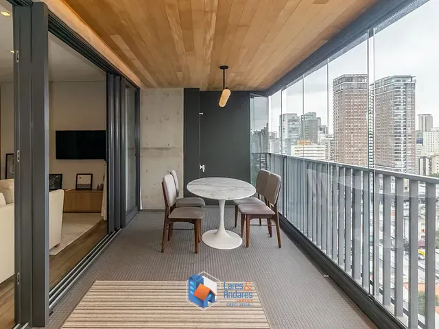 Apartamento 1 quarto e 1 banheiro, à venda, no bairro Itaim Bibi em São Paulo