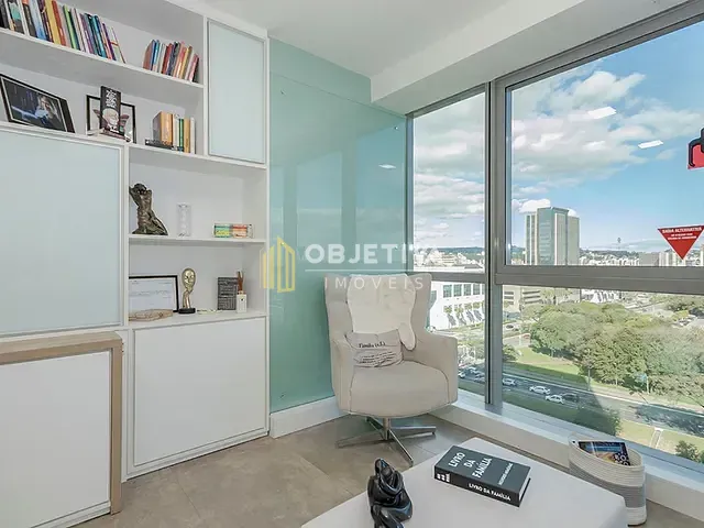 Sala à venda, no bairro Praia de Belas em Porto Alegre