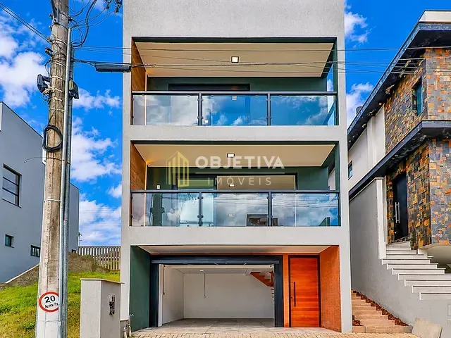 Casa 3 quartos e 3 banheiros, à venda, no bairro Morro Santana em Porto Alegre