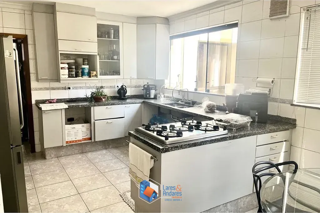 Casa, 3 quartos, 196 m² - Foto 32
