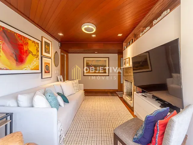 Apartamento 3 quartos e 6 banheiros, à venda, no bairro Petrópolis em Porto Alegre